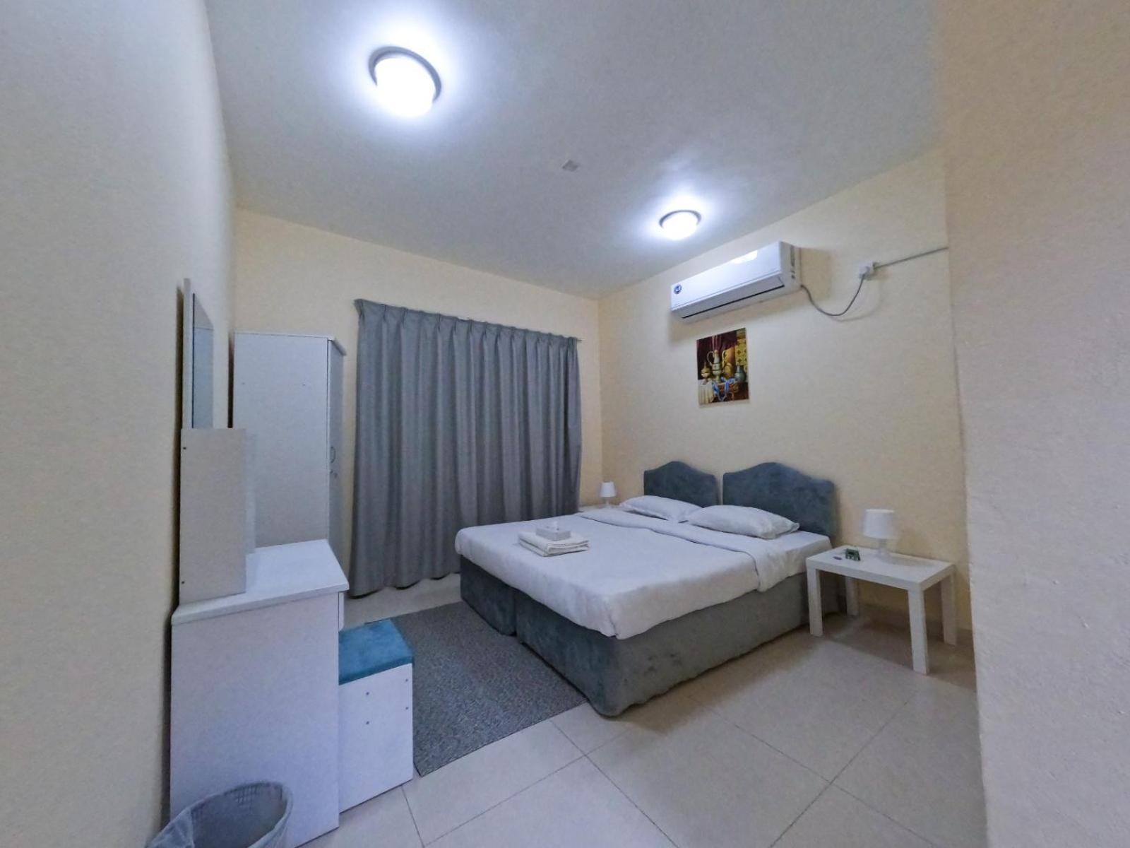 Hor Al Anz Star Residence - Home Stay Дубай Екстериор снимка